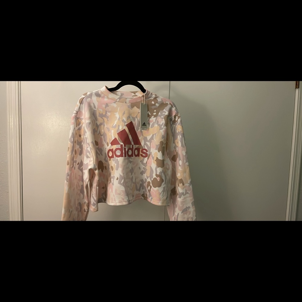 Camo Adidas cropper sweatshirt.